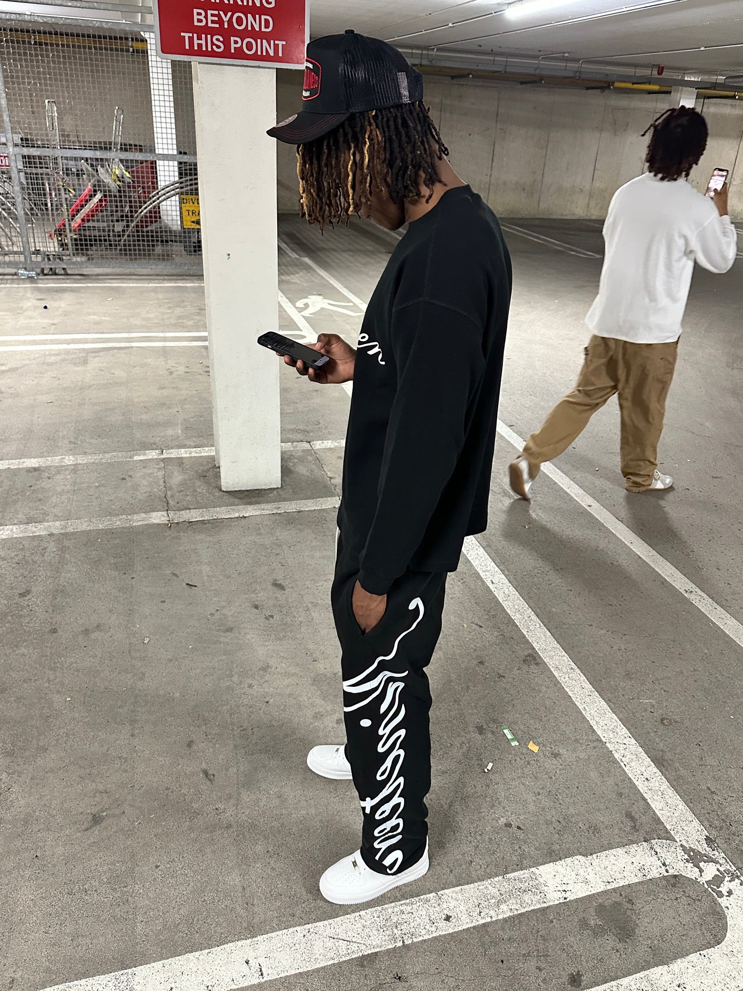 "Nineteen" Side Print Cursive Sweatpants