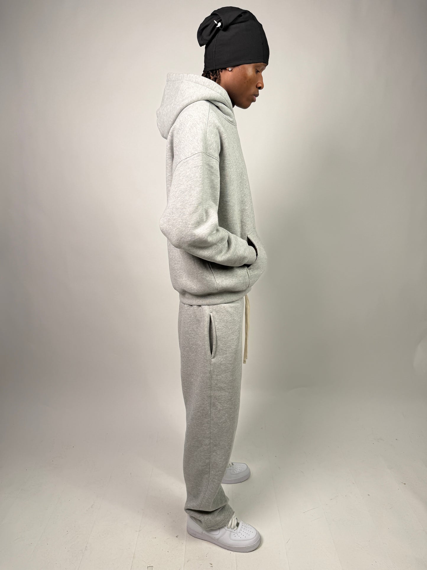 19 Core Plain Grey Sweatpants