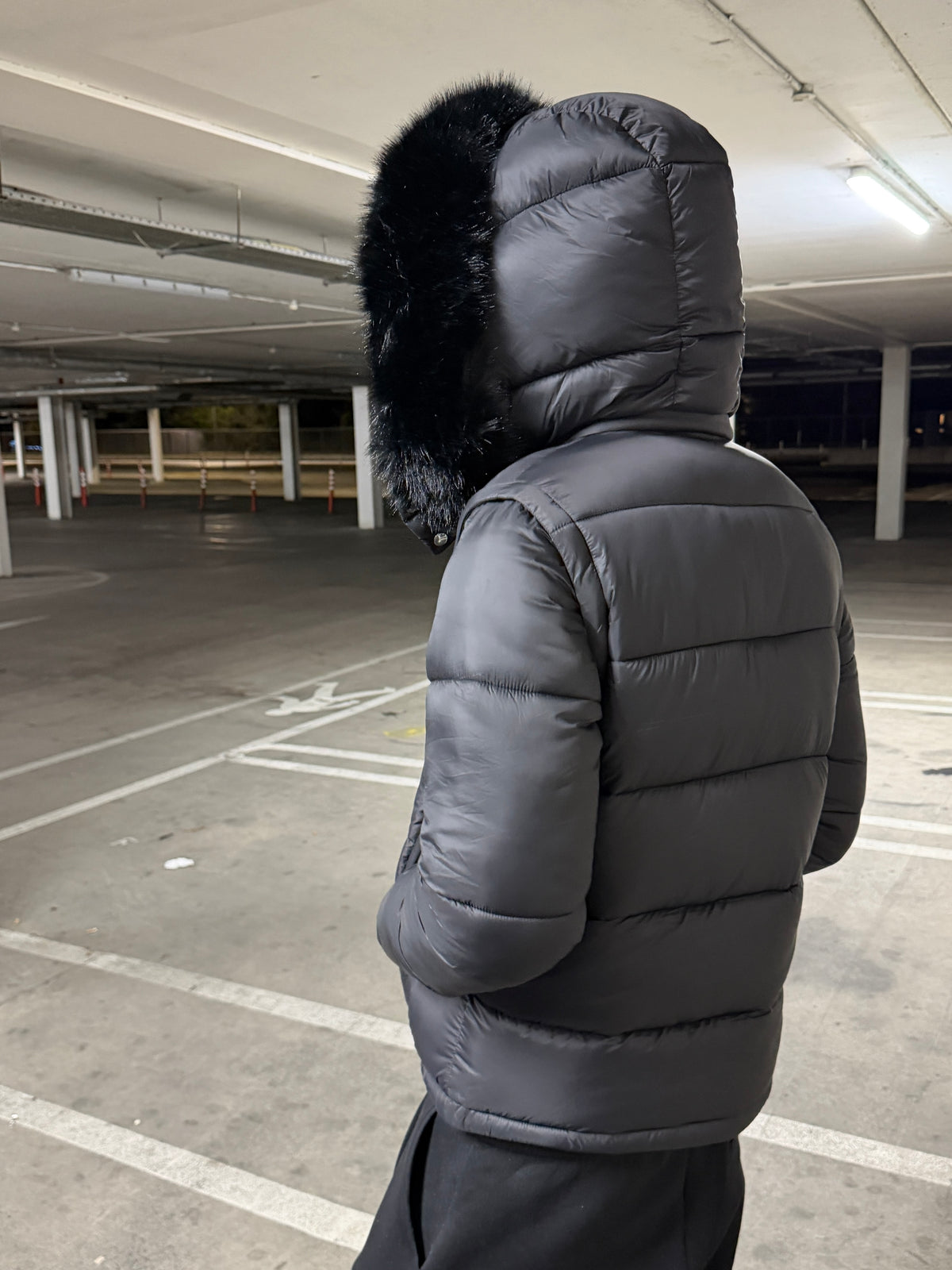 Black 19 core 6 in 1 puffer jacket (V2)