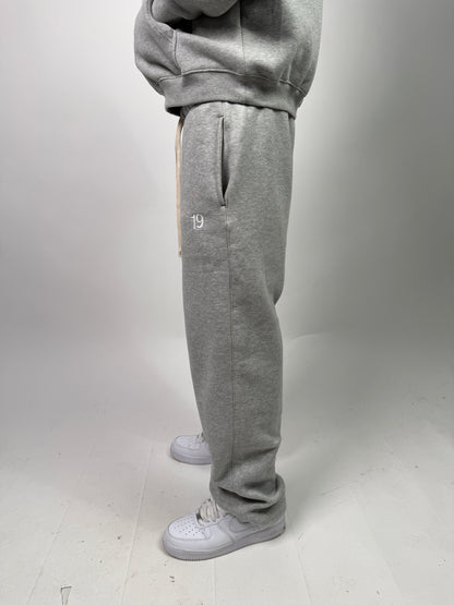19 Core Plain Grey Sweatpants